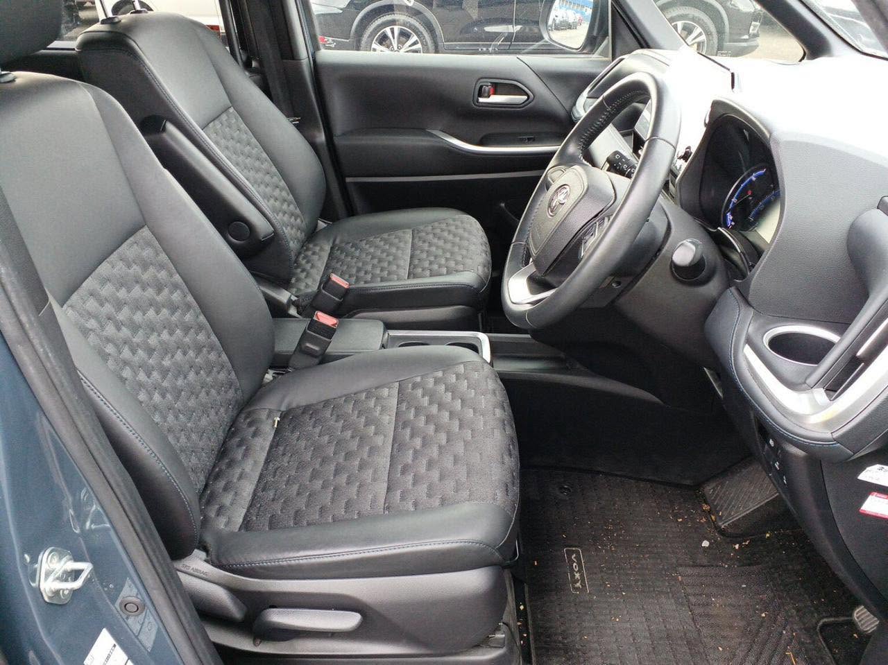 Toyota Voxy Hybrid S-Z 2022