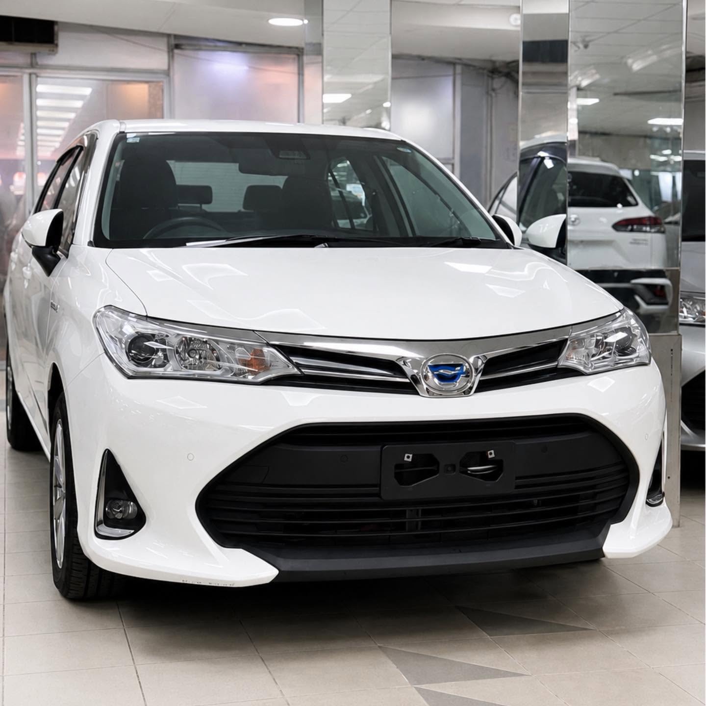 Toyota Axio EX Package Hybrid 2020