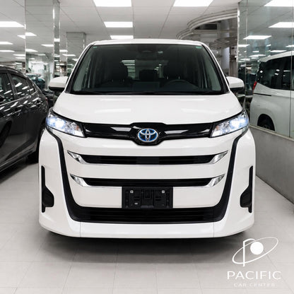 Toyota Noah Hybrid X 2022